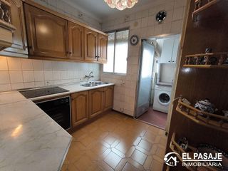 Piso en venta en Linares