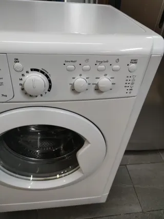 Lavadora Indesit 7kg 1200rpm A++ con Garantía