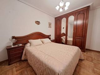 Piso en venta en Hospital - G3 - G2 en Burgos