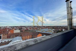 Ático en venta en Trobajo del Camino en San Andrés del Rabanedo