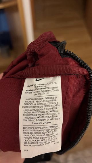 Riñonera Nike Negra