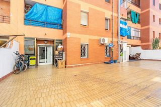 Piso en venta en La Prosperitat en Barcelona