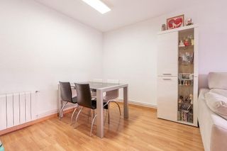 Piso en venta en La Prosperitat en Barcelona