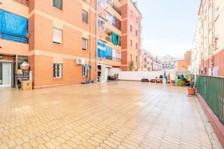 Piso en venta en La Prosperitat en Barcelona