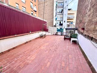Piso en venta en Sants-Badal en Barcelona