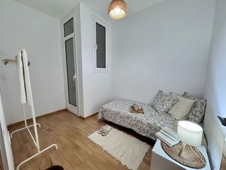 Piso en venta en Sants-Badal en Barcelona