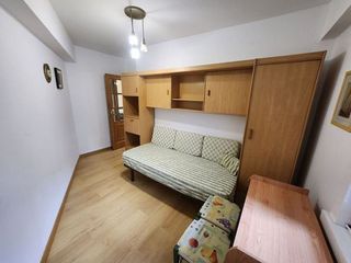 Piso en alquiler en Cuatro Caminos - Plaza de la Cubela en Coruña (A)