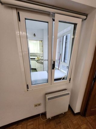 Piso en alquiler en Cuatro Caminos - Plaza de la Cubela en Coruña (A)