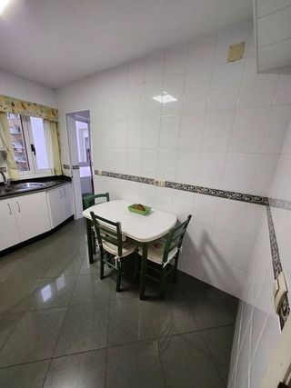 Piso en alquiler en Cuatro Caminos - Plaza de la Cubela en Coruña (A)