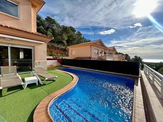 Casa adosada en venta en Eixample Residencial en Roda de Barà