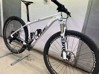 Bicicleta CUBE BTT-Gravel