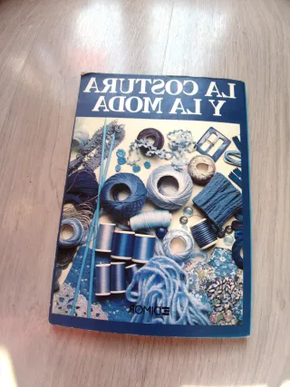 Libro La Costura y la Moda