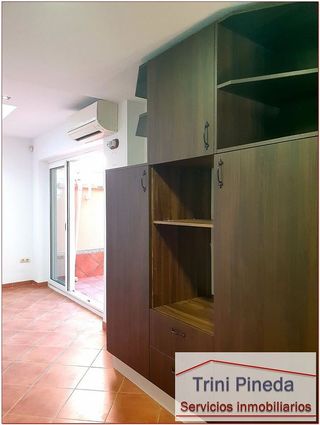 Casa adosada en venta en Palacio de Congresos - Urbadiez - Entrepuentes en Sevilla