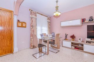 Casa adosada en venta en Zubia (La)