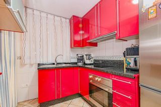 Casa adosada en venta en Zubia (La)