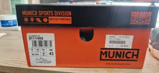 Zapatillas Munich Negras y Amarillas