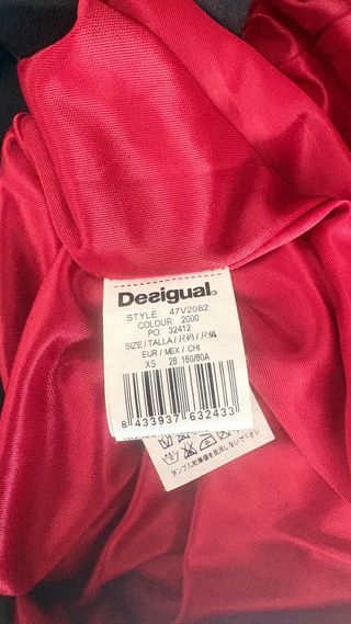 Vestido Desigual Negro con Mariposa Rosa