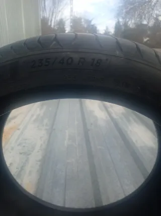 Neumáticos 235/40 R18