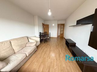 Piso en venta en Universidad en Ávila