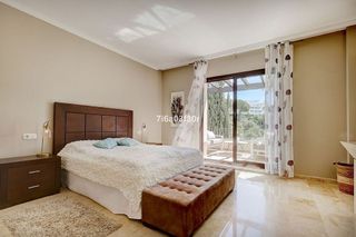 Ático en venta en Benahavís