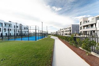 Piso en venta en Valdenoja - La Pereda en Santander