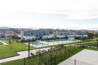 Piso en venta en Valdenoja - La Pereda en Santander