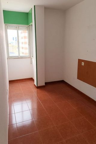 Piso en venta en Falperra - Santa Lucía en Coruña (A)
