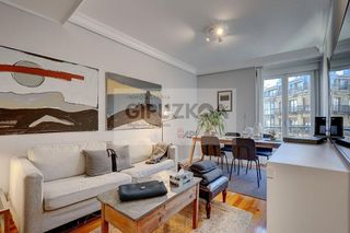 Piso en venta en Gros en San Sebastián-Donostia