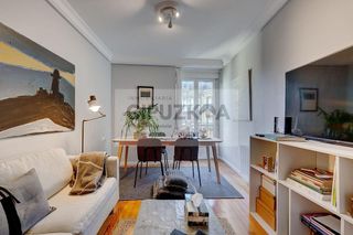 Piso en venta en Gros en San Sebastián-Donostia