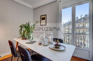 Piso en venta en Gros en San Sebastián-Donostia