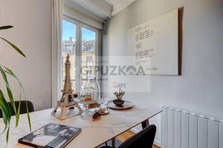 Piso en venta en Gros en San Sebastián-Donostia