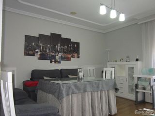Piso en venta en Lucena