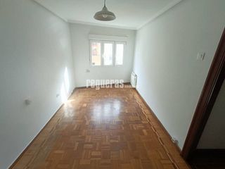 Piso en venta en Centro en Avilés