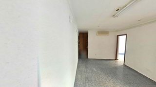 Piso en venta en Les Planes en Hospitalet de Llobregat, L´