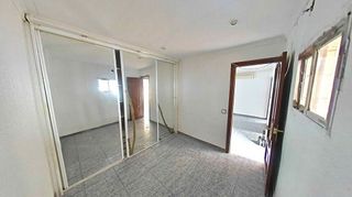 Piso en venta en Les Planes en Hospitalet de Llobregat, L´