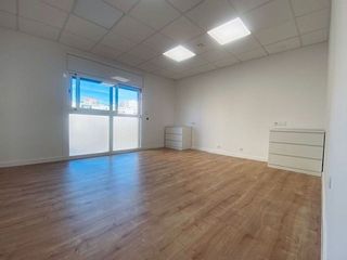 Casa adosada en venta en Les Arenes - La Grípia  Can Montllor en Terrassa