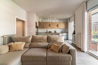 Piso en venta en Sant Antoni en Barcelona