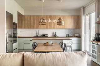 Piso en venta en Sant Antoni en Barcelona