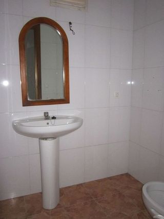 Nave industrial en alquiler en Lucena