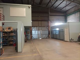 Nave industrial en alquiler en Silla