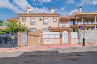 Casa adosada en venta en Pulianas