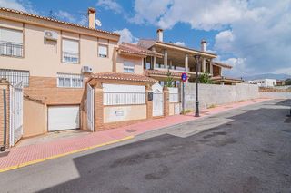 Casa adosada en venta en Pulianas