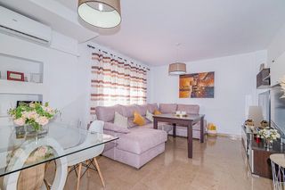 Casa adosada en venta en Pulianas