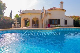 Chalet en venta en Les Marines/Las Marinas en Dénia