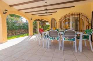 Chalet en venta en Les Marines/Las Marinas en Dénia