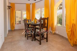 Chalet en venta en Les Marines/Las Marinas en Dénia