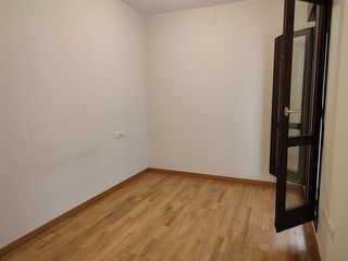 Piso en alquiler en Arrabal en Zaragoza