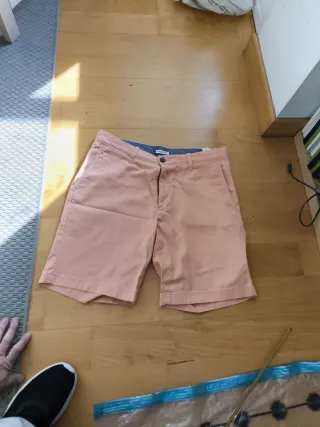 Pantalón corto color salmón