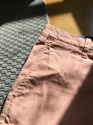 Pantalón corto color salmón