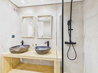 Piso en venta en Puerto de la Duquesa en Manilva